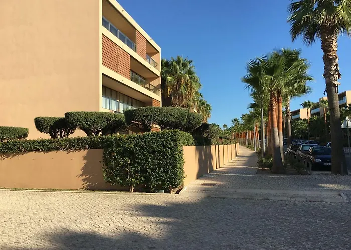 Herdade Dos Salgados Lagoas