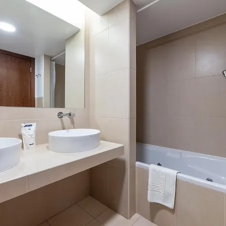 Herdade Dos Salgados Lagoas * Албуфейра