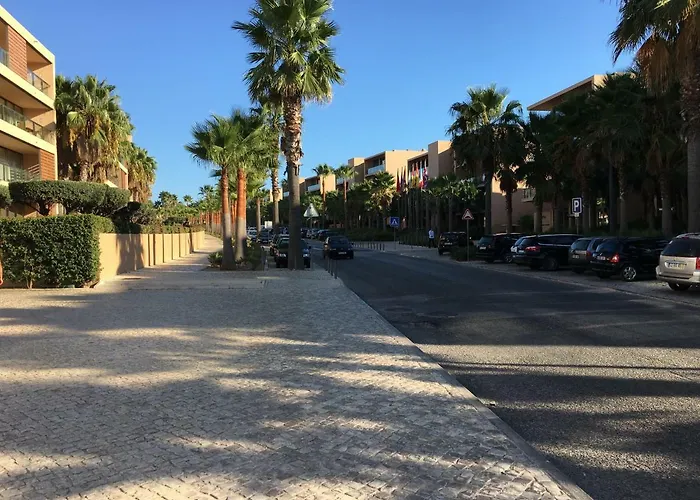 Herdade Dos Salgados Lagoas Apartamento *