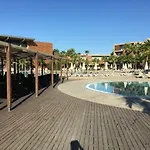 Herdade Dos Salgados Lagoas Апартаменты